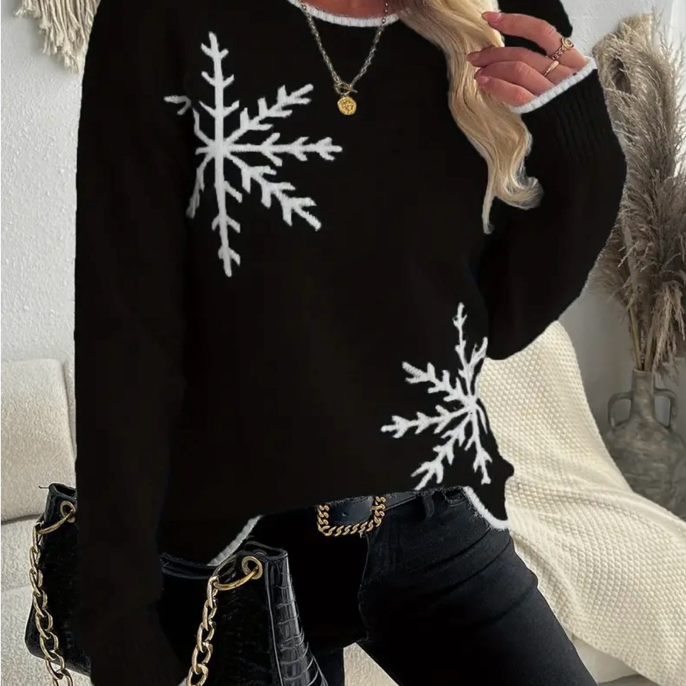 Winter Wonerland Snowflake Sweater
Christmas Sweater - Picture 5 of 11